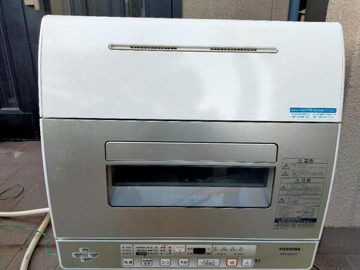 交渉中。東芝食器洗い乾燥機 DWS-600D