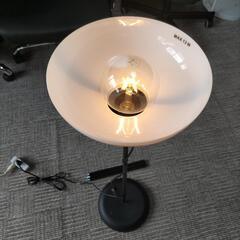 美品 IKEA 照明器具の画像