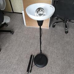 美品 IKEA 照明器具の画像