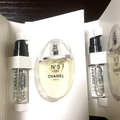 シャネル・ルイヴィトン香水5本セットの画像