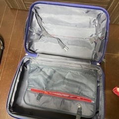 スーツケースの画像