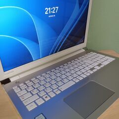 東芝　　高性能7世代Core i7搭載 高速SSD240G　メモリ大容量16G　薄型スリム　テンキー　大画面15.6インチ　薄型軽量モデル　カメラ内蔵　HDMI出力　USB3.0 Wifi対応 行橋市