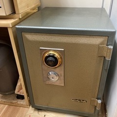 金庫