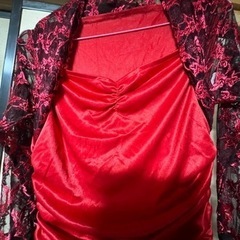 新品タグ付き　社交ダンスドレス　黒×赤　Mの画像