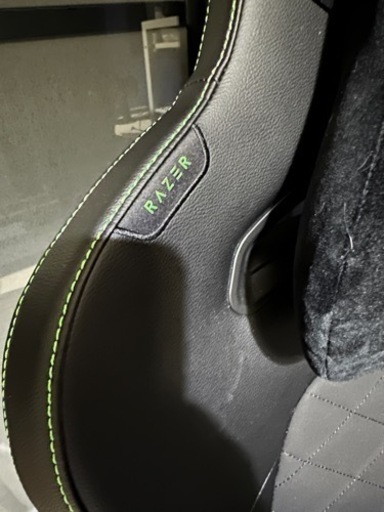 限界価格RAZER ゲーミングチェア