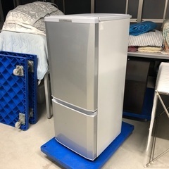 2012年製 三菱ノンフロン冷凍冷蔵庫「MR-P15T-S」146L