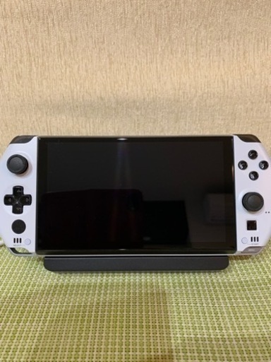 美品 GPD Win4 32GB 1TB 6800u ホワイト