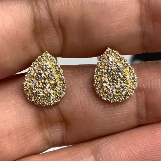 K18 ダイヤモンドピアス　2.5g ダイヤ　各0.5ct イエローゴールド