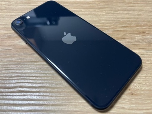 iPhoneSE3  128GB シャッター音消せる