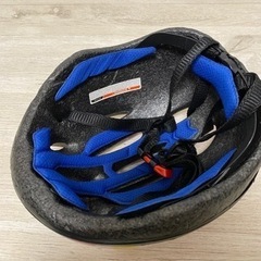 自転車用ヘルメットの画像