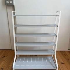 トミカ　プラレール棚　山崎実業　tower