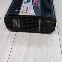 車のパーツ　インバーター800Wの画像