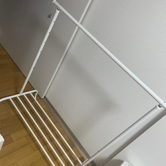 IKEA ハンガーラックの画像