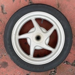 ホンダ ベンリィ タイヤ、ホイール