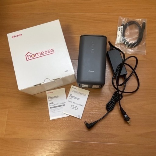 パソコン 周辺機器　docomo  5G HR02 ホームルーター