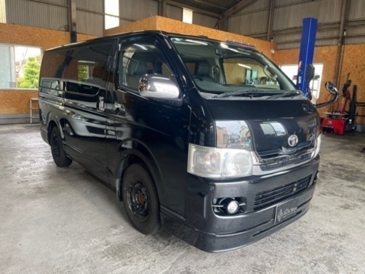 ハイエースのハーフエアロのみ