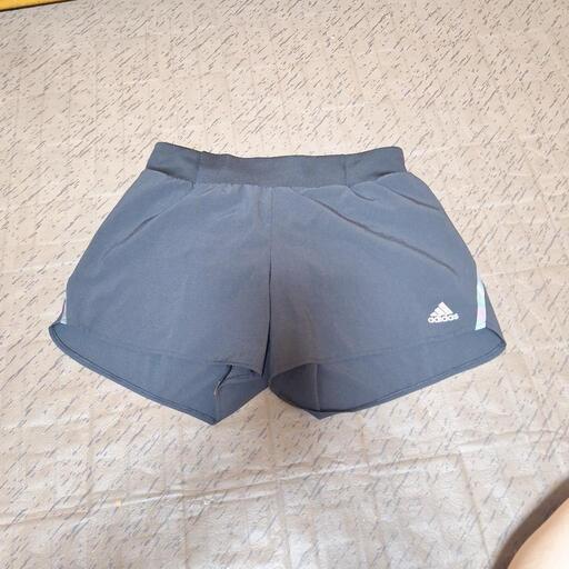 adidasトレーニングパンツ