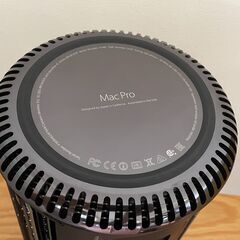 Mac Pro Late2013 Xeon E5 3.7GHz メモリー32GB HDD1TB ハイスペックの画像