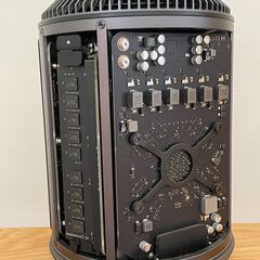 Mac Pro Late2013 Xeon E5 3.7GHz メモリー32GB HDD1TB ハイスペックの画像