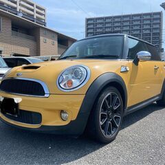 MINI・クーパーS・ＳＰＯＲＴＳボタン・サンルーフ・17インチアルミ・3ドア・早い者勝ち！の画像