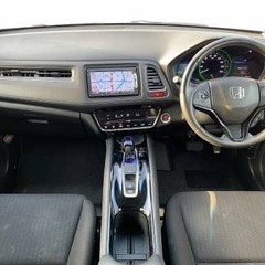 大人気のハイブリッドコンパクトSUV！ホンダ　ヴェゼルハイブリッド　Xの画像