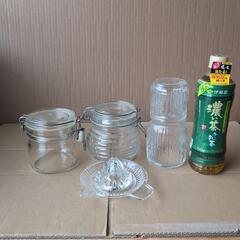 ガラスジャー、水差し、レモン絞