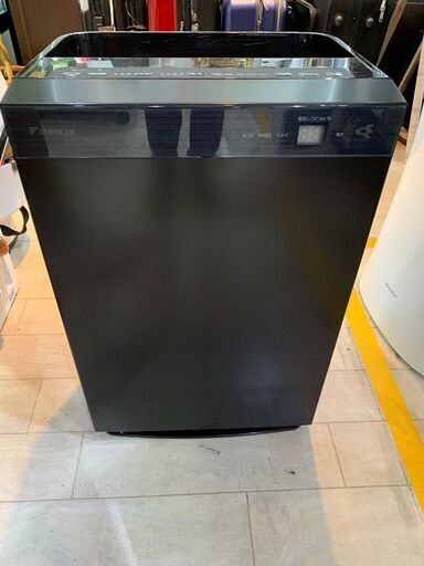 空気清浄機　ダイキン　2018年　MCK70V-T