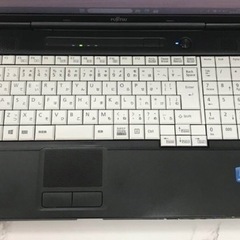 213M FUJITSU ノートPC Core i5 メモリ8GB SSD256Gの画像