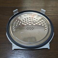 象印ＮＷ-SA10の内釜と内蓋のセットの画像