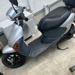 スズキ　
レッツ4　FI 原付　スクーター　