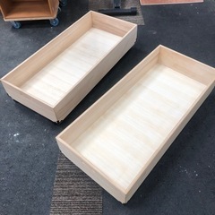 箱　ローラー付きの画像