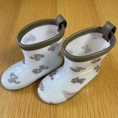 【お話中】未使用☆  長靴　13cmの画像