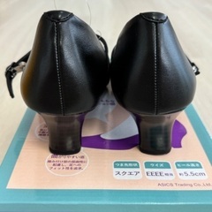 パンプス 新品未使用 Ladyworker ブラック オフィス ストラップ 歩きやすいの画像