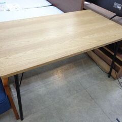 ニトリ ダイニングテーブル アウロス3 130 持ち帰り価格