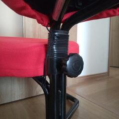 姿勢保持椅子の画像