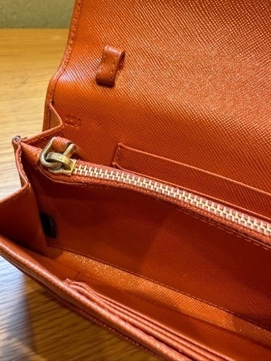 超値下げ中！PRADA  肩がけバッグ　財布