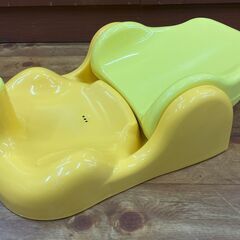 ★バスチェア　アップリカの画像