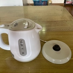 家電 キッチン家電　電気ケトル　値下げ！の画像