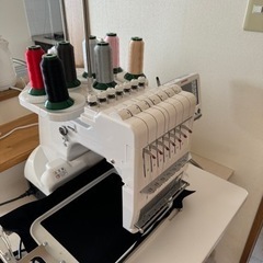 ジャノメ業務用刺繍ミシンMB-7の画像