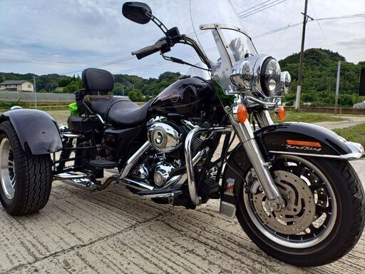 ハーレーダビッドソン　トライク　値引交渉可能です。