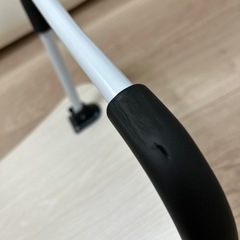 折りたたみテーブルの画像