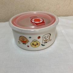 子供食器　アンパンマン保存容器