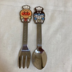 子供食器　アンパンマンフォーク、バイキンマンスプーン