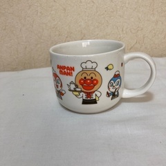 子供食器　アンパンマンカップ