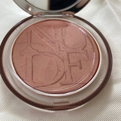 Dior スキン　ミネラルパウダーの画像