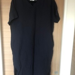 ユニクロ　 半袖ワンピース　 ネイビー 無地　gu ザラ服/ファッション ワンピースの画像