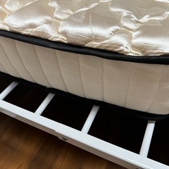 家具 ベッド シングルベッドの画像