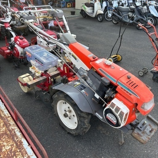 ◎クボタ　農用トラクター　TG800