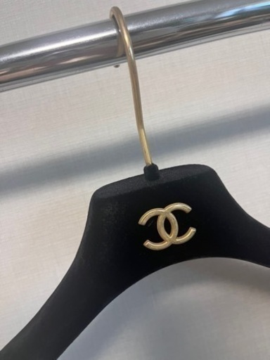 CHANEL シャネルベロア ハンガー中古品 (tm) 学芸大学の生活雑貨