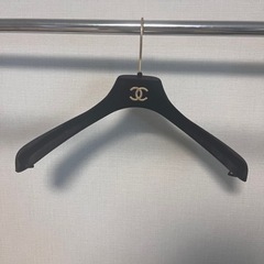 CHANEL シャネル　ベロア ハンガー　中古品 の画像